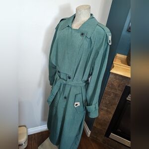 Vintage 80's trench coat Sage green by Emilia Saachi Sz 18 1/2